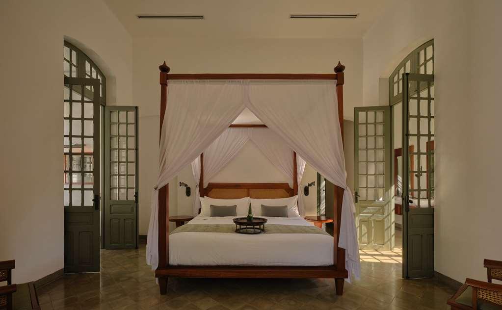 Amantaka Resort Луанґпхабанґ Номер фото
