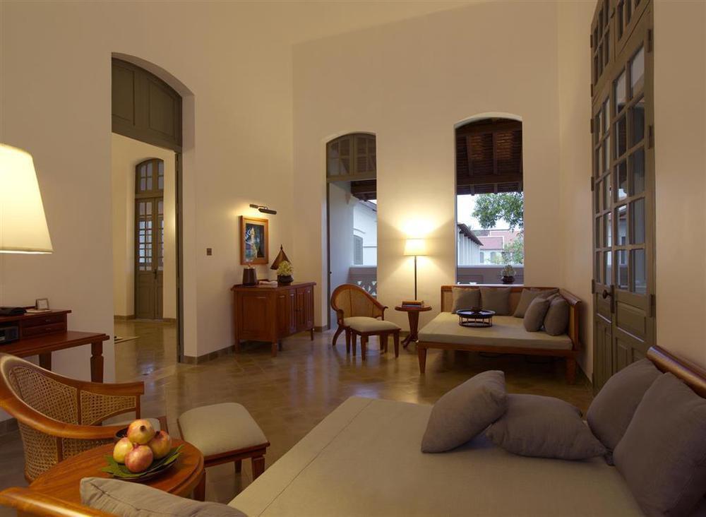 Amantaka Resort Луанґпхабанґ Номер фото